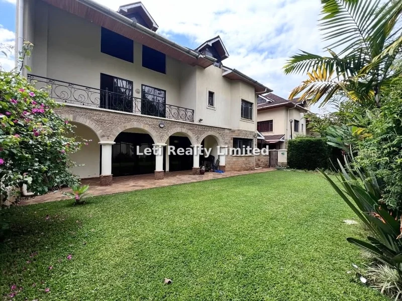 5-bedroom Townhouse for rent in Lavington