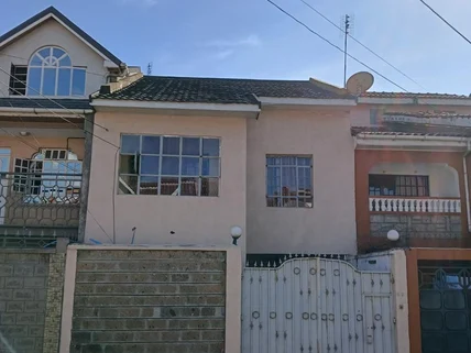 4-bedroom House for sale in Donholm, Nairobi