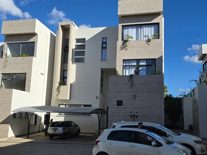 5-bedroom Townhouse for sale in Lavington, Nairobi
