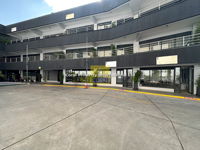 Shop for rent in Parklands