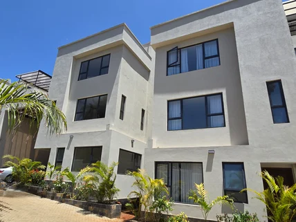 5-bedroom Townhouse for rent in Lavington, Nairobi