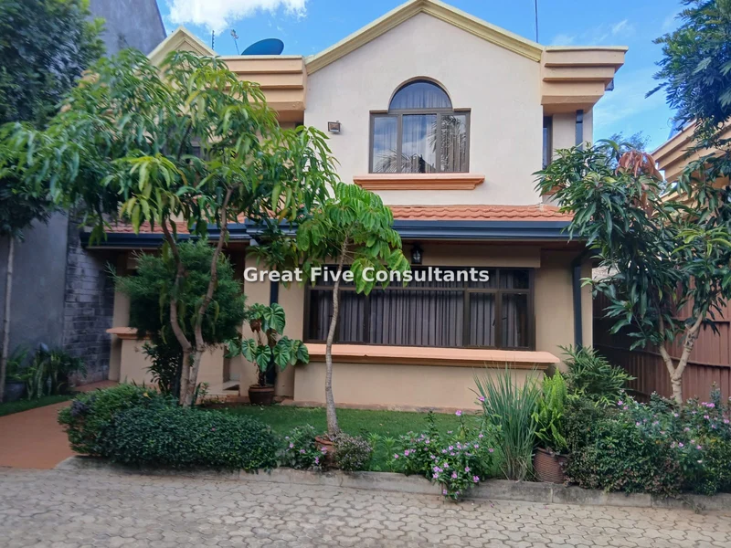 4-bedroom Villa for rent in Runda