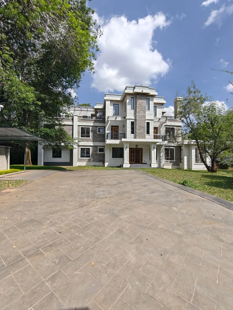 9 Bedroom Villa For sale in Karen