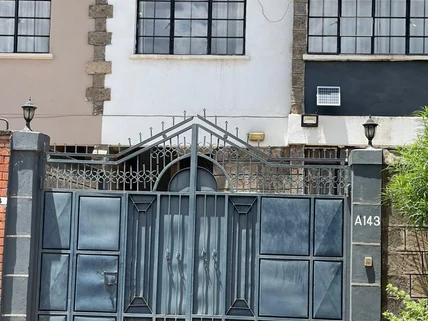 3-bedroom Townhouse for sale in Donholm, Nairobi