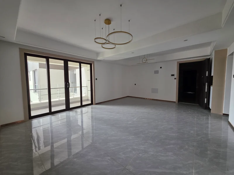 2 Bedrooms + DsQ