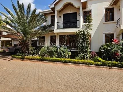 5-bedroom Townhouse for sale in Lavington, Nairobi