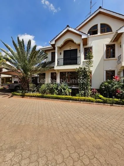 5 Bedroom Townhouse for Sale in Lavington
