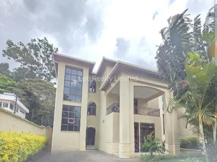 6-bedroom Townhouse for sale in Lavington, Nairobi