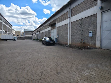 Warehouse for sale in Ruaraka, Nairobi