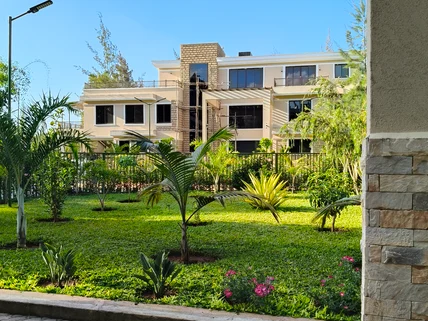 6-bedroom House for rent in Karen, Nairobi