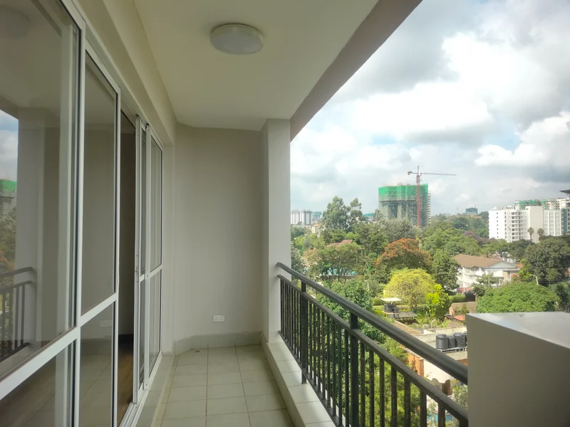 Bright and modern 3 bedroom apartment for rent in Riverside drive