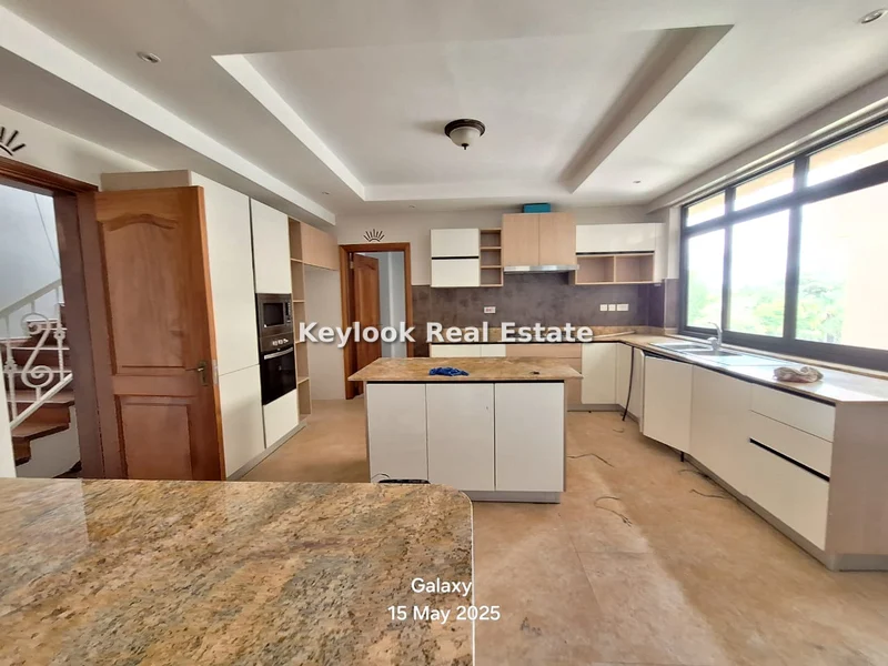 4-bedroom Apartment for rent in Riverside