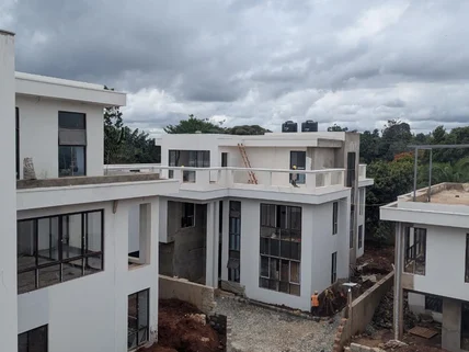 5-bedroom House for sale in Kyuna, Westlands