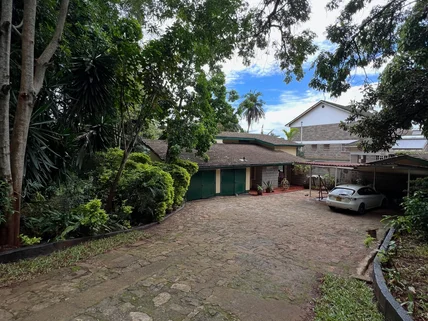 4-bedroom House for rent in Lavington, Nairobi