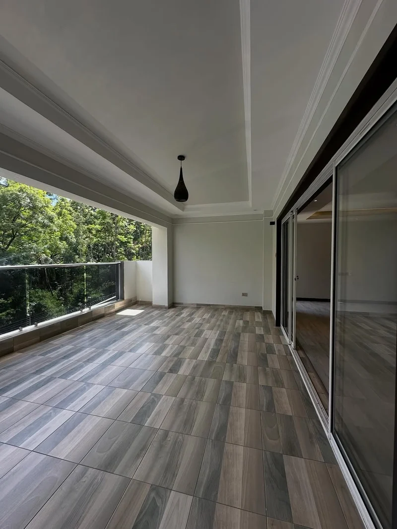 An Exclusively Modern Three Bedroom Apartment For Rent In Riverside Drive
