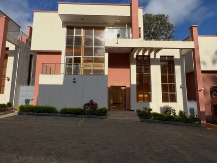 5-bedroom Townhouse for sale in Lavington, Nairobi