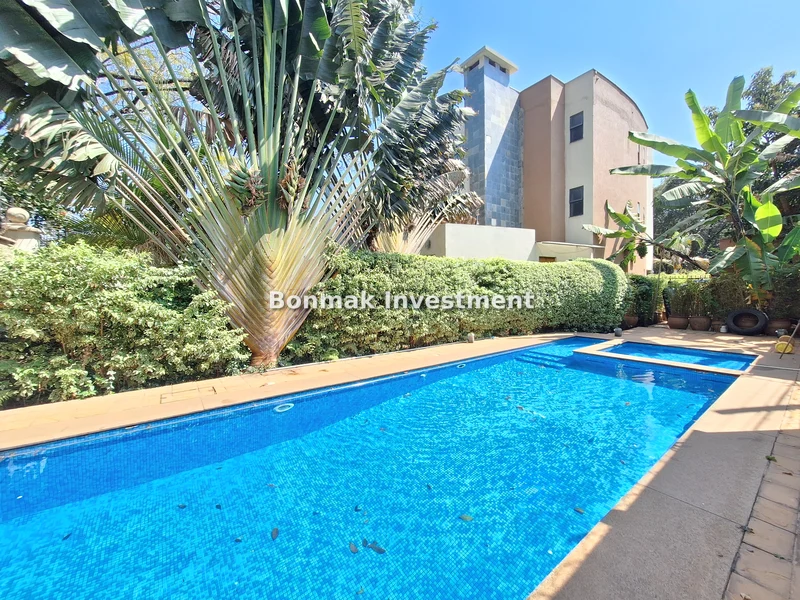 5-bedroom Townhouse for rent in Lavington