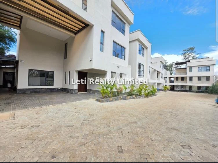 5-bedroom Townhouse for rent in Lavington