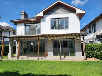 4-bedroom House for rent in Kiambu Road, Nairobi