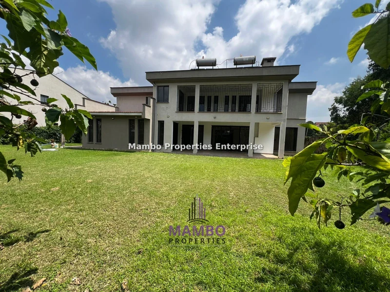 6-bedroom Townhouse for sale in Lavington
