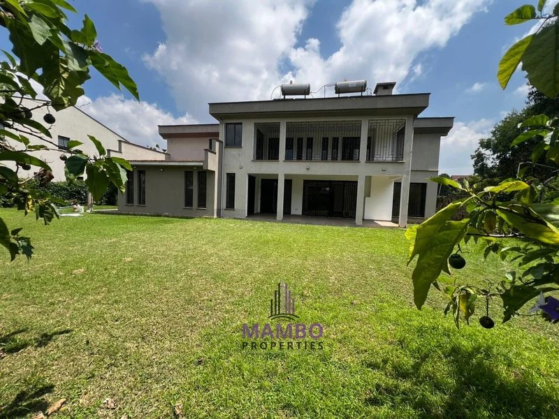 Beautiful 6 bedroom townhouse for sale in Lavington