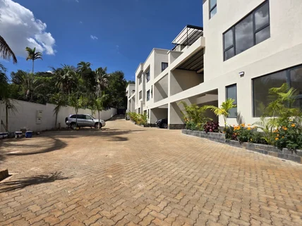 5-bedroom Villa for rent in Lavington, Nairobi
