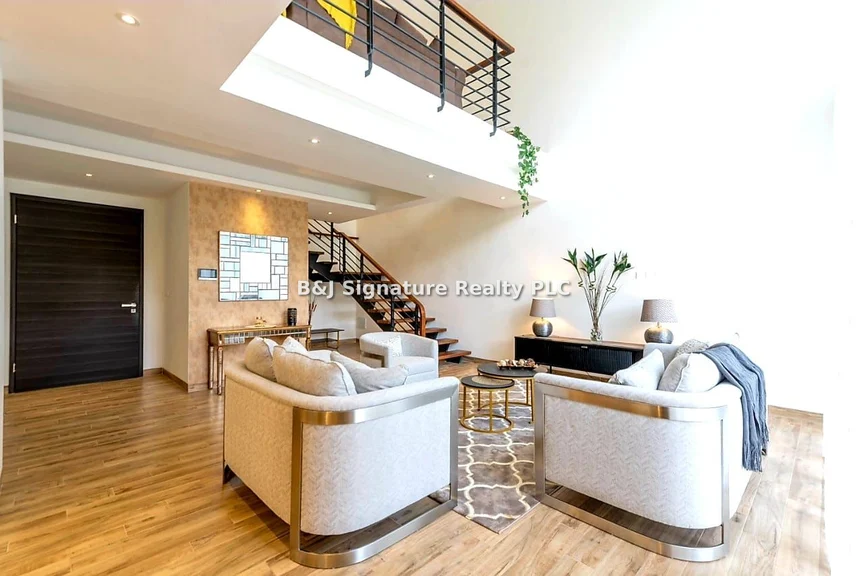 3-bedroom Apartment for sale in Riverside