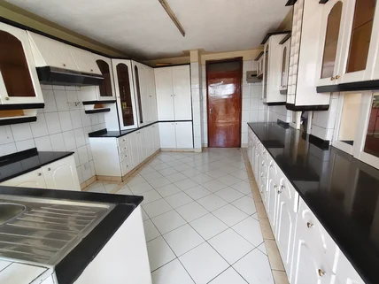 4-bedroom Apartment for rent in Kileleshwa, Nairobi
