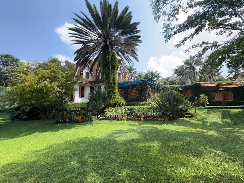 Rustic 5 Bedroom Family Home For Sale in Runda
