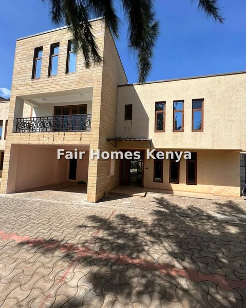 5-bedroom Townhouse for rent in Lavington