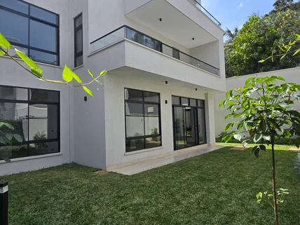 5-bedroom Townhouse for rent in Lavington, Nairobi