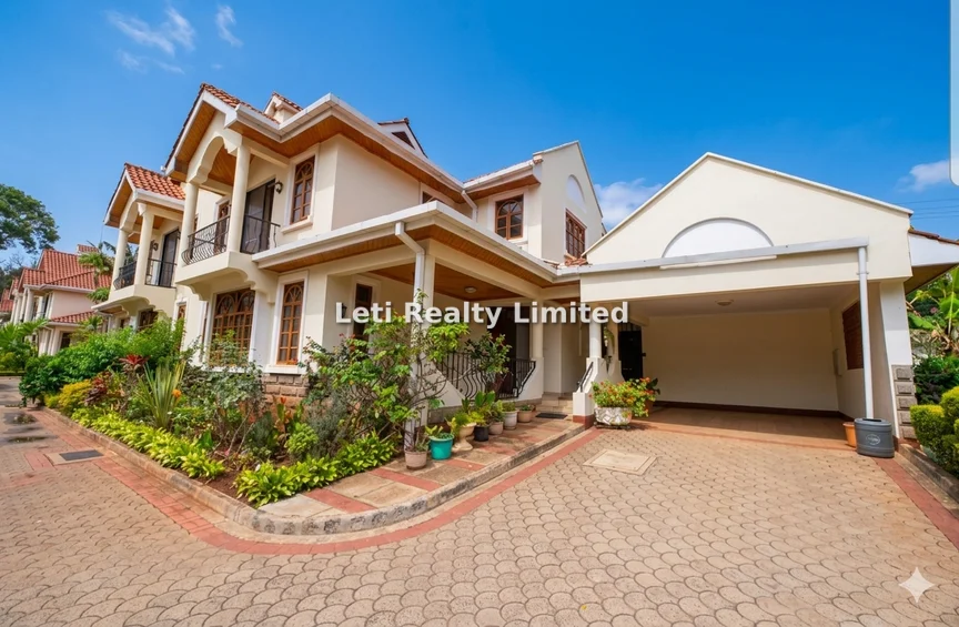 5-bedroom Townhouse for sale in Lavington