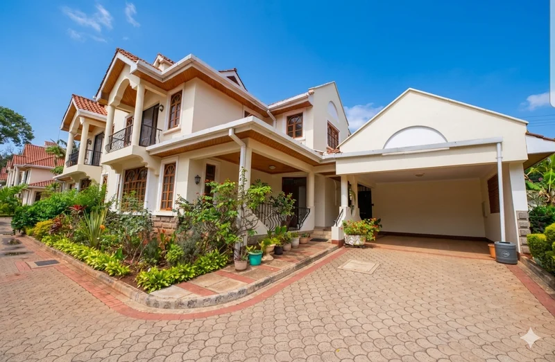5 Bedroom Townhouse for Sale in Lavington