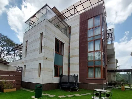 6-bedroom Townhouse for rent in Lavington, Nairobi