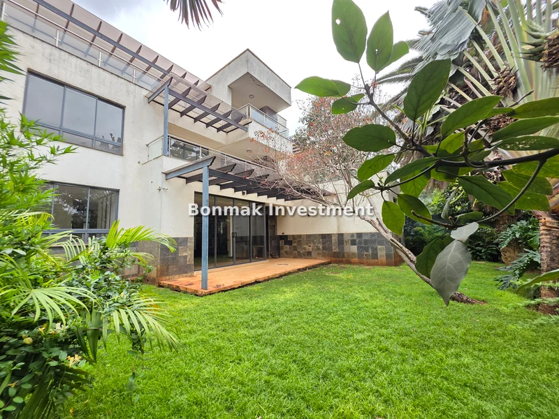 5-bedroom Townhouse for rent in Lavington