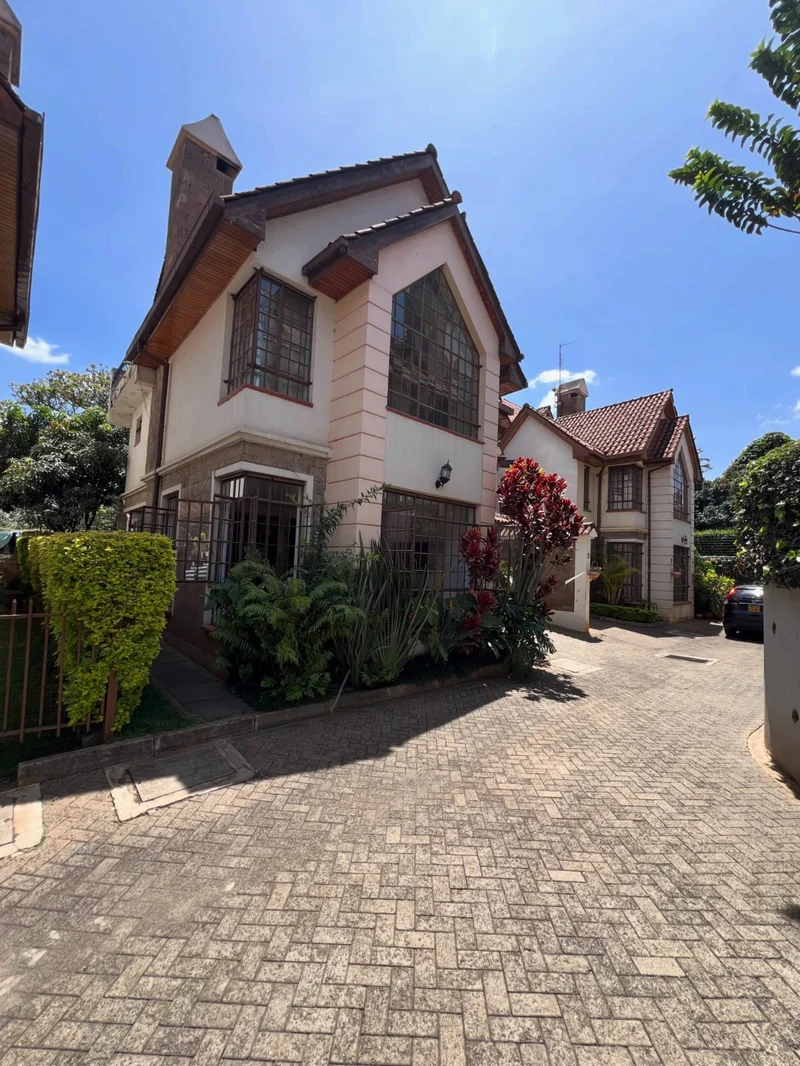 Elegant 4 Bedroom Townhouse For Sale in Lavington