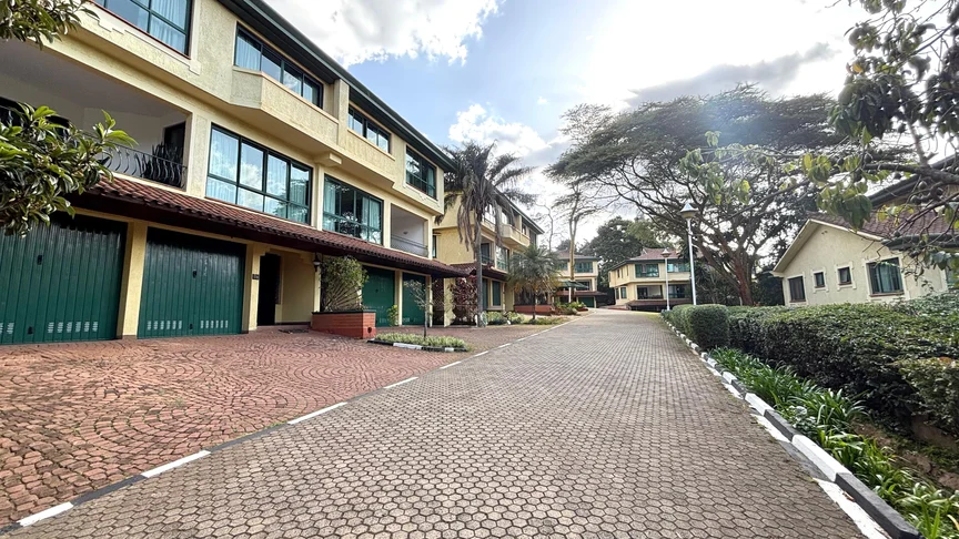 Elegant 3 Bedroom Villas For Rent in a Gated Community