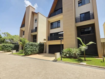 5-bedroom Townhouse for sale in Lavington, Nairobi