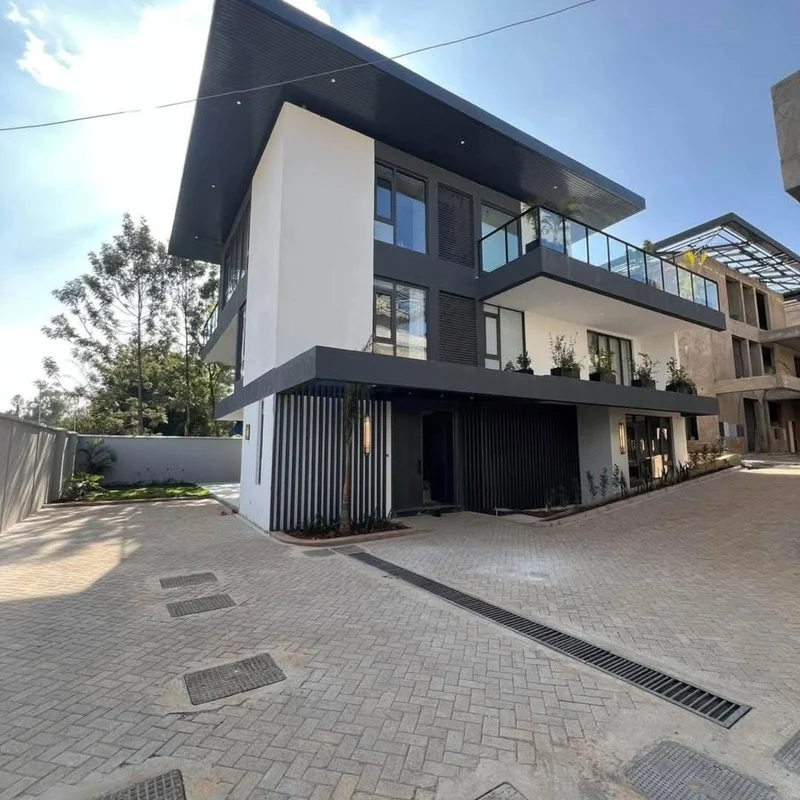 5 Bedroom Townhouse for Sale in Lavington