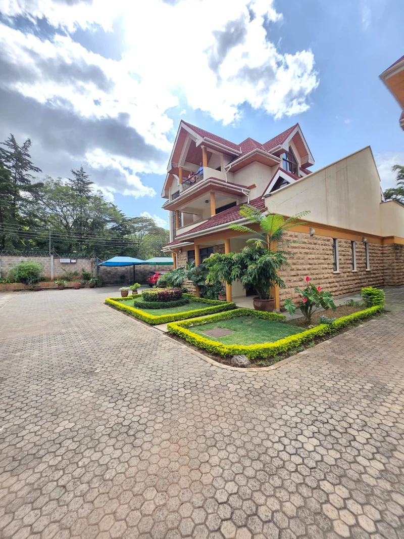 Stunning 4 bedrooms townhouse for sale in Lavington