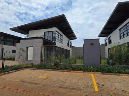 4-bedroom House for sale in Kiambu Road, Nairobi