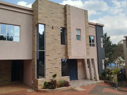 4-bedroom House for rent in Kiambu Road, Nairobi