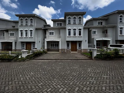 5-bedroom Townhouse for sale in Lavington, Nairobi