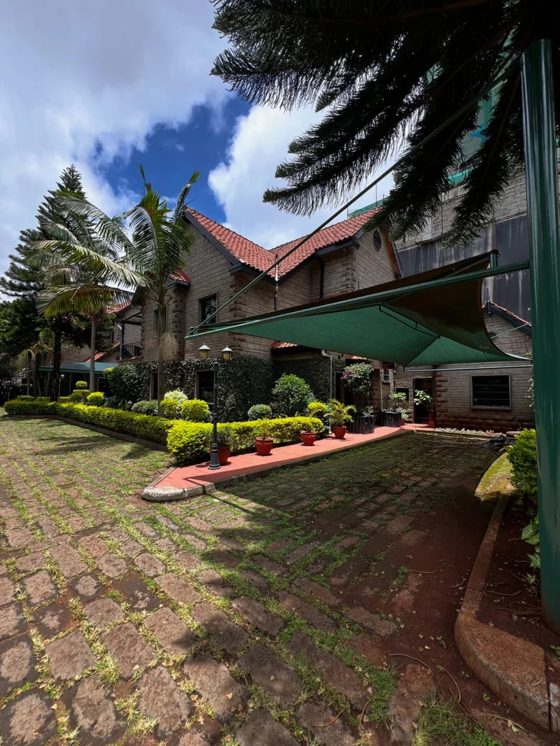 4 Bedroom Townhouse for Sale in Kileleshwa