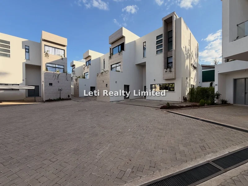 5-bedroom Townhouse for sale in Lavington