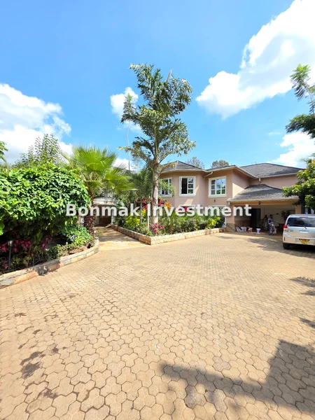 5-bedroom House for rent in Runda