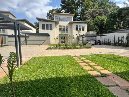 5-bedroom Townhouse for rent in Runda, Westlands