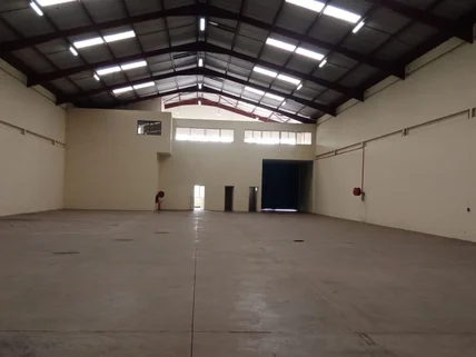 Warehouse for rent in Mombasa Road, Nairobi