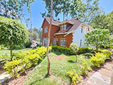 5-bedroom Villa for rent in Rosslyn, Westlands