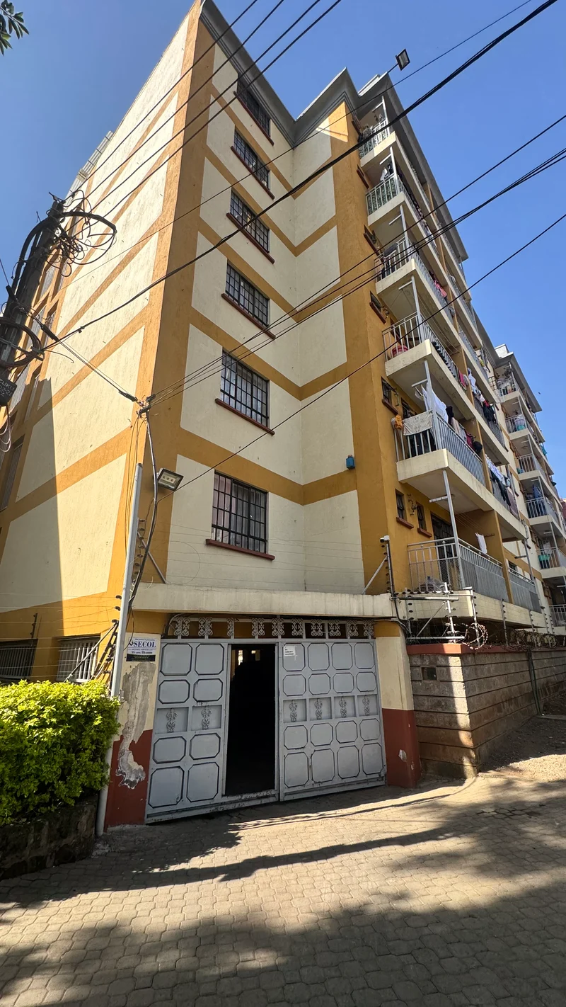 Langata Near Wilson 2BEDROOMS Apartment Available To Let